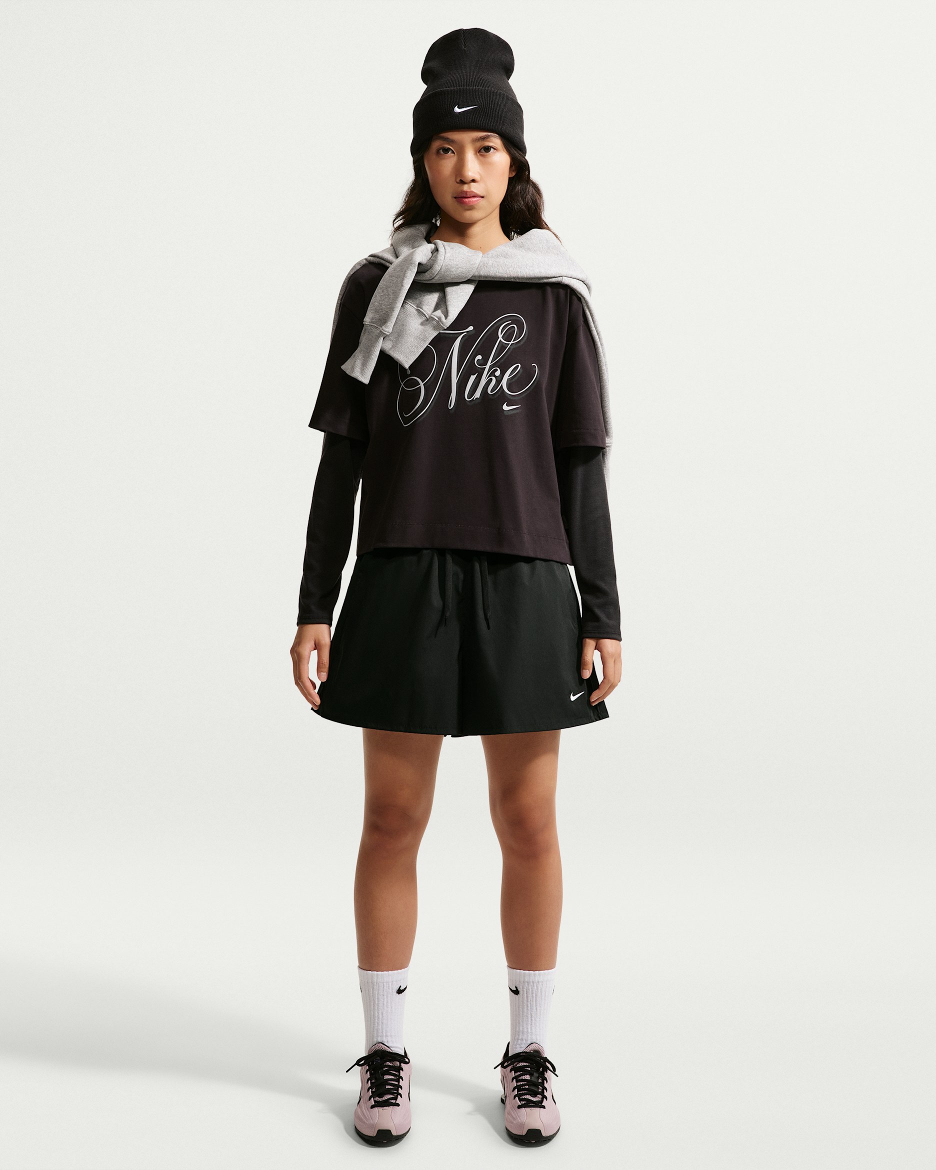 Nike ブラック プリーツスカート ショートパンツ付き NIKE公式】ナイキ スポーツウェア ウィメンズ ルーズ ミッドライズ